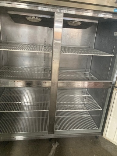 業務用冷凍庫　-19°