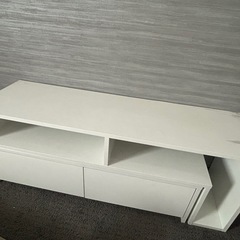 テレビボード兼収納棚の画像