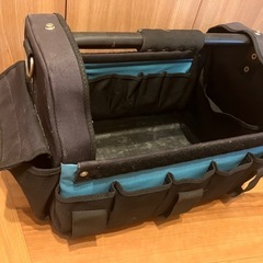 Makita ツールバッグ の画像