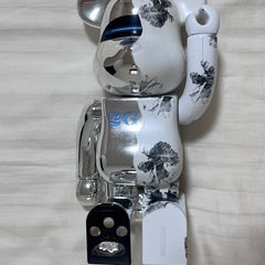 ベアブリック 2G シルバー 400%の画像