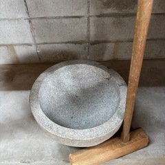 中古石臼、杵の画像