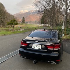 LS600h 前期　リヤ後期仕様　車検R8\５の画像