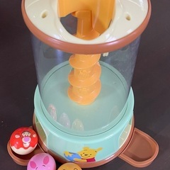 【現状品】子供 おもちゃ 生後6ヶ月から ディズニー くまのプーさんくるくるごろりん２ＷＡＹボールタワー くまのプーさんの画像