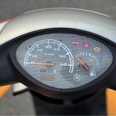 【人気・FI車】ヤマハ JOG SA36J シルバー 【通勤通学に最適】の画像