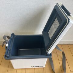 クーラーボックス　保冷バッグの画像