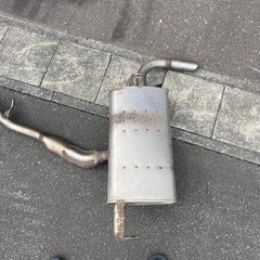 50プリウス   zvw55 純正マフラーの画像