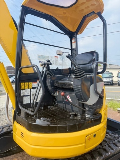コマツ　ミニユンボ　PC28UU-3  油圧ショベル　倍速付き　　4wayマルチ付き　ゴムキャタ　3tクラス　全国陸送可能  　