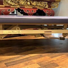 ★値下げしました！★パラマウントベッド 足踏式昇降ベッド 施術ベッド 油圧式 介護 整体 エステ 【マジカルスケッチ】の画像