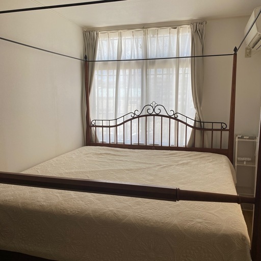 お値下げアメリカクイーンベッド