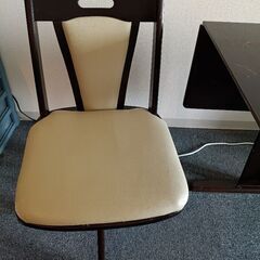 テーブルセット　椅子1脚の画像
