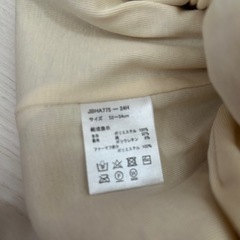 ピンク耳あてニット帽とウサギ靴下セットの画像