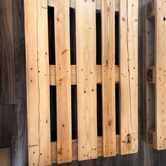 【ベッドフレーム使用可】木製パレットの画像