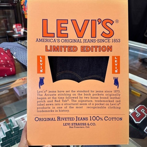 リーバイスジーパン