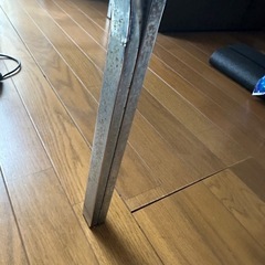 ガラステーブルの画像