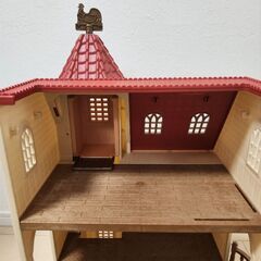 シルバニアファミリー 　シルバニア　まとめ売り　赤い屋根のエレベーターのあるお家の画像