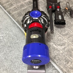 Dyson V7 ② モーターヘッド ＋ ノズル2本セット ＋ 壁取付充電スタンド  発送不可の画像