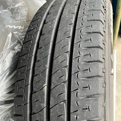 中古タイヤアルミホイール４本195-80-15の画像