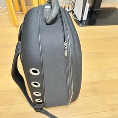 ネコケージバックパック型の画像