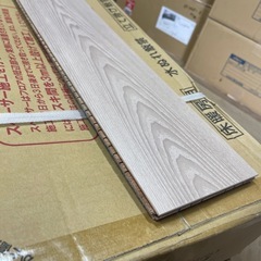 SALE‼️✨️【5.4㎡分】WOODTECフローリングHRTS520L5ソウアッシュ柄の画像
