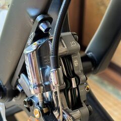 カラクルコージーカーボンフレーム折りたたみミニベロ自転車の画像
