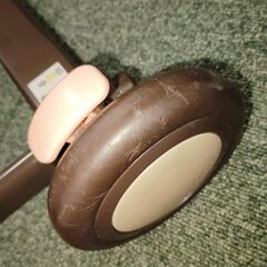 Apricaユラリズム　ベアーハグ手動ハイローチェアの画像