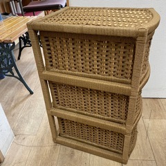 3段チェストの画像