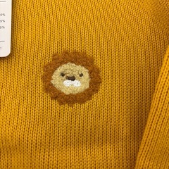 ライオン刺繍 イエローニットセーター 95cm 新品未使用の画像