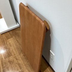 折りたたみテーブル【町田市再生家具】　0920の画像