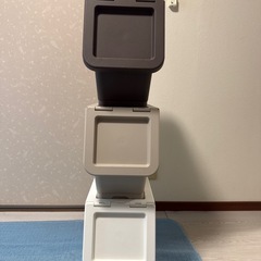終了　収納ボックス　カラーボックスの画像