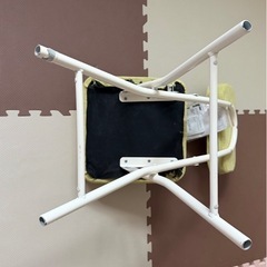 折りたたみ椅子　緑の画像