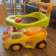 【取引中】アンパンマンよくばりビジーカー の画像