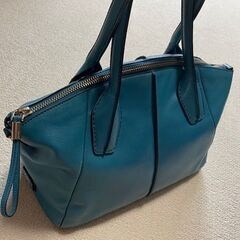 ★USED★TOD'S トッズ レザー ２WAYバッグ ショルダーベルト・巾着ケース付きの画像