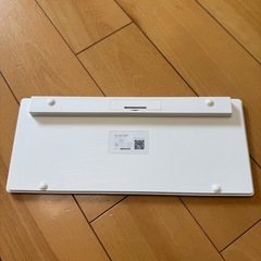 美品☆エレコム Bluetoothキーボード iOS対応の画像