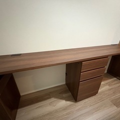 パモウナ　長机の画像