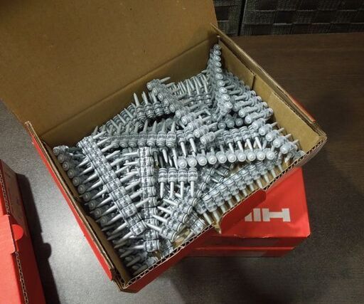 未使用品 HILTI ULTIMATE コンクリート用ネイル (連発) ピン 400× X-P 24 B3 MX 24mm 400本入 4箱セット ヒルティ 札幌市 新道東店