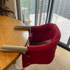 Inglesina テーブル取付　チェア　赤