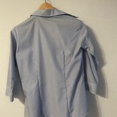BRICK HOUSE／スリムタイプシャツ・紺×白ストライプ・7分袖・Mサイズの画像
