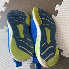スニーカー21.5センチの画像