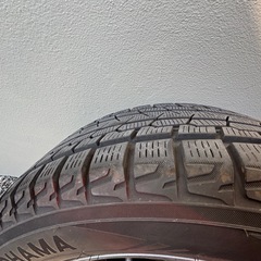 225/60R17 スタッドレスタイヤ 4本セットの画像