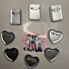 アイリット缶バッジの画像