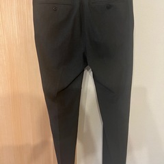 【100円】ユニクロ　メンズ　スーツ　スラックスの画像