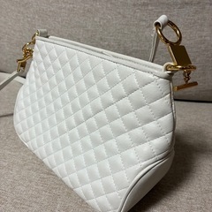 【美品】Kitamura ホワイト ショルダーバッグの画像
