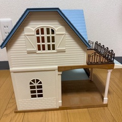 シルバニアファミリー　青い屋根のお家の画像
