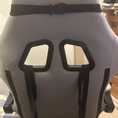 ゲーミングチェアの画像