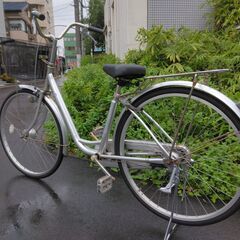 ２６インチのママチャリです。　ＬＥＤオートライト付です。の画像