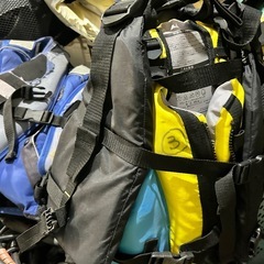 ライフジャケットまとめ売り！の画像