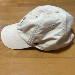 【無料でお譲りします】NEW ERA キャップ アイボリー ※ツバ元に微かな汚れ有 古着 美品 即日受け渡し可能の画像