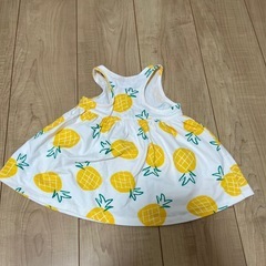 baby gap、パイナップルワンピース、80の画像