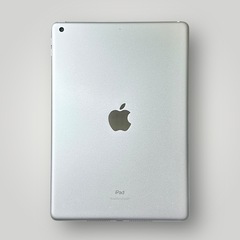 ipad  9世代　64GB シルバーの画像
