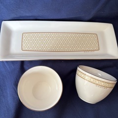 おつまみセット　長細い皿 ＆ 湯呑み２個の画像
